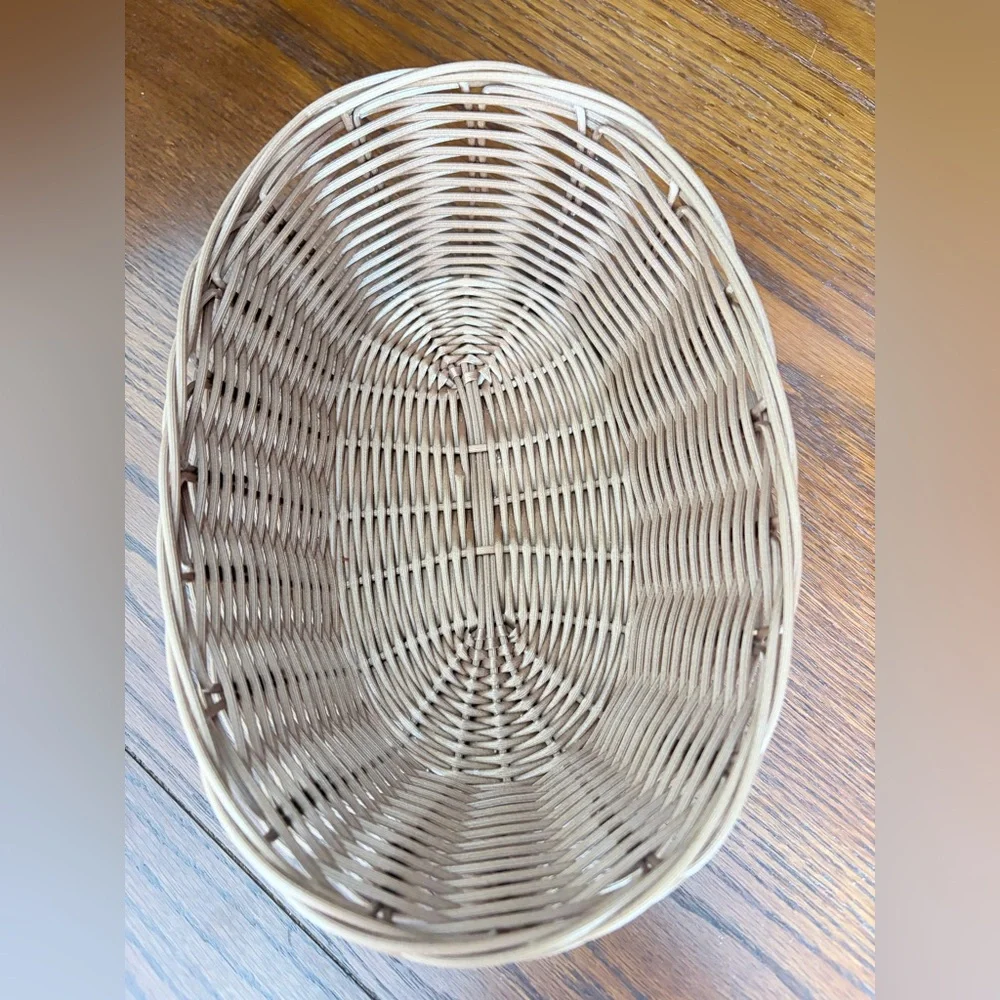 Vintage TableCraft Oval Natural Woven Bread Basket, durable polypropylene cord